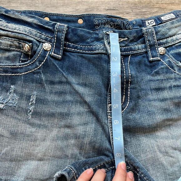 Miss Me Blue Jean Shorts with Floral Embroidery - Picture 7 of 8